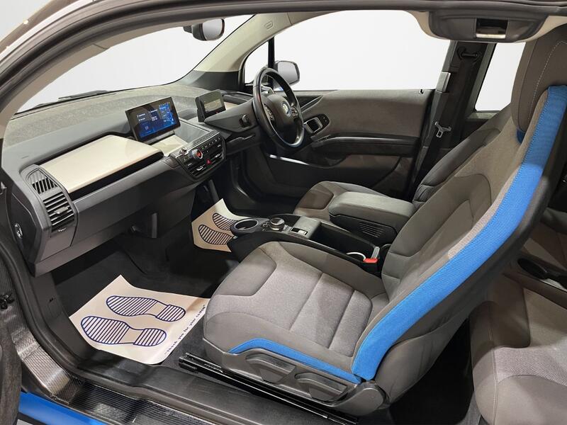 BMW I3