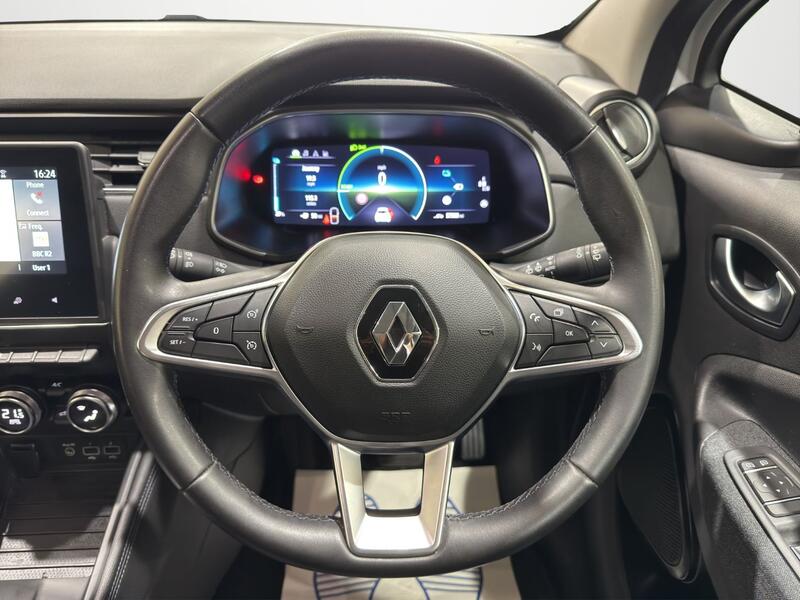 RENAULT ZOE