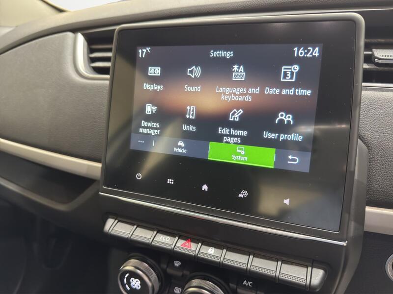 RENAULT ZOE