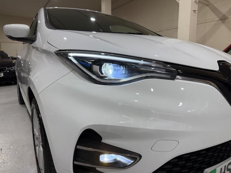RENAULT ZOE